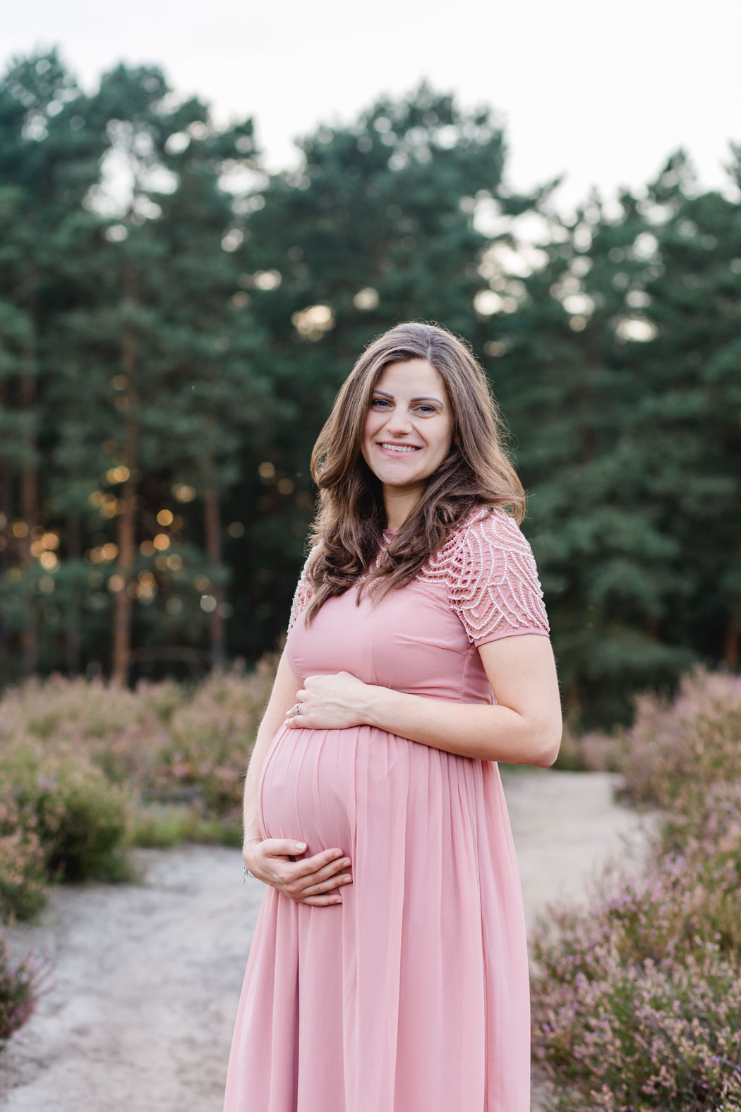 mareike wiesner photography babybauchshooting heide anke 001 - Babybauchshooting in der Heide - Anke