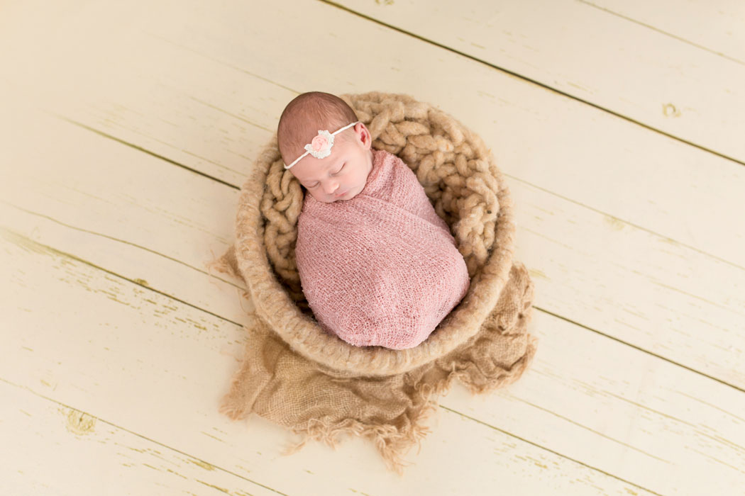 Neugeborene mareike wiesner photography neugeborenenshooting kleine maus 001 - Neugeborene
