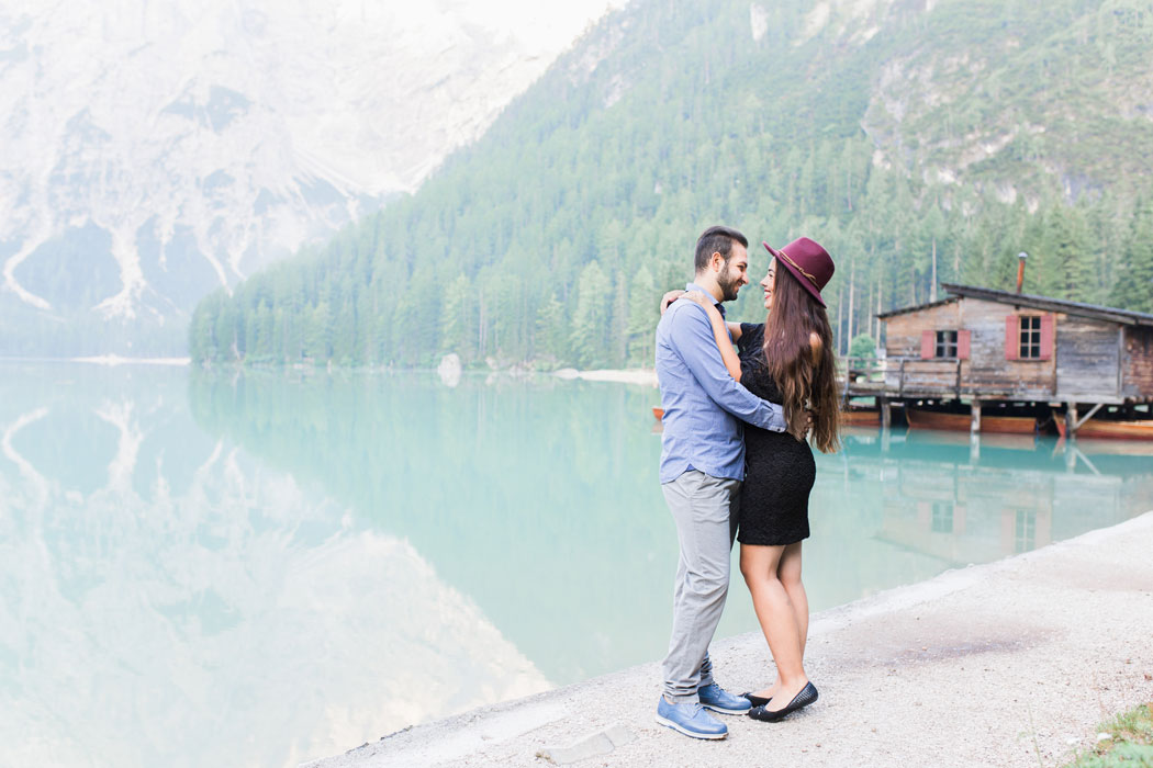 mareike wiesner photography paarshooting pragser wildsee 008 - Paarshooting am Pragser Wildsee - Südtirol