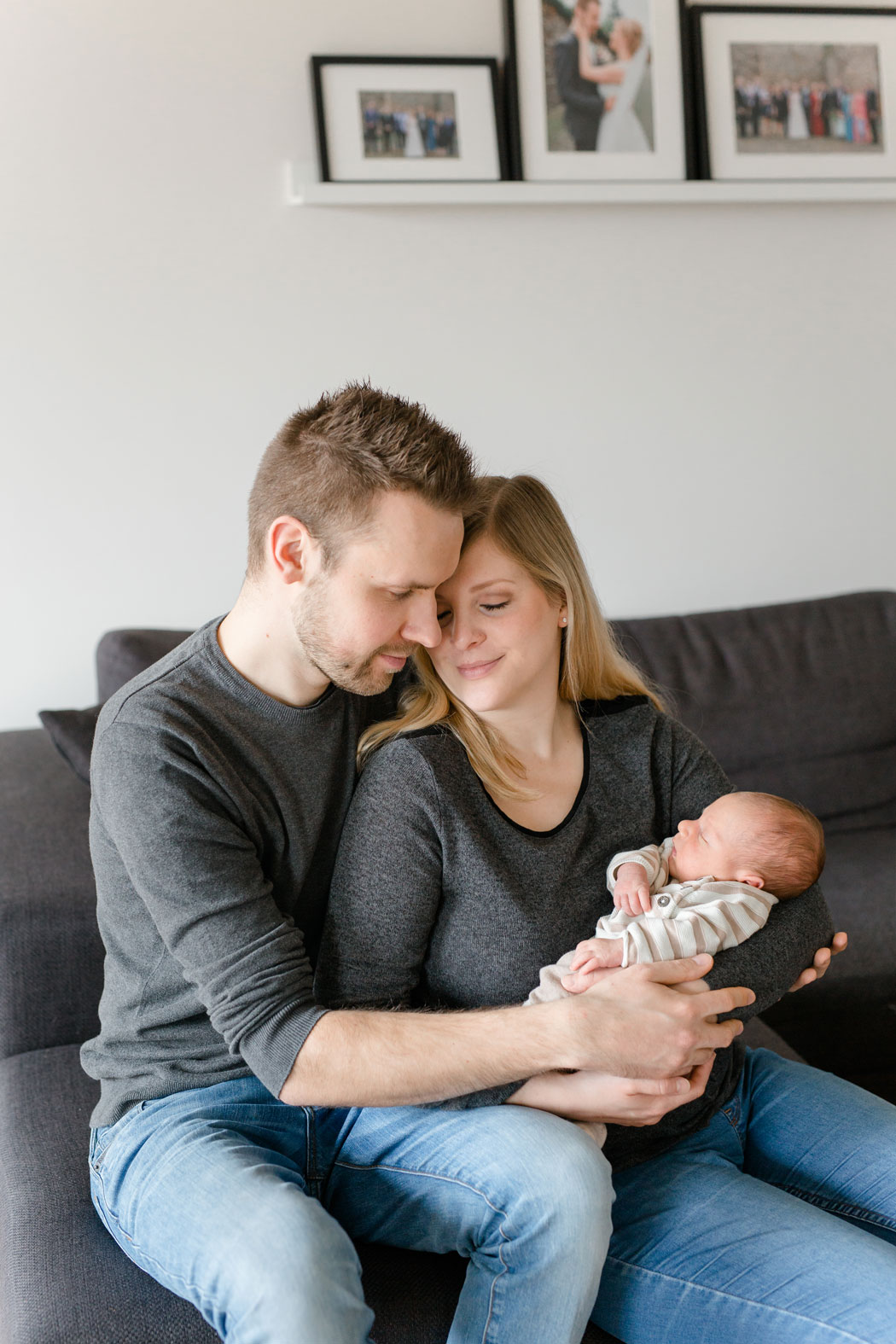 Neugeborene mareike wiesner photography neugeborenen homestory kim dome 055 - Neugeborene